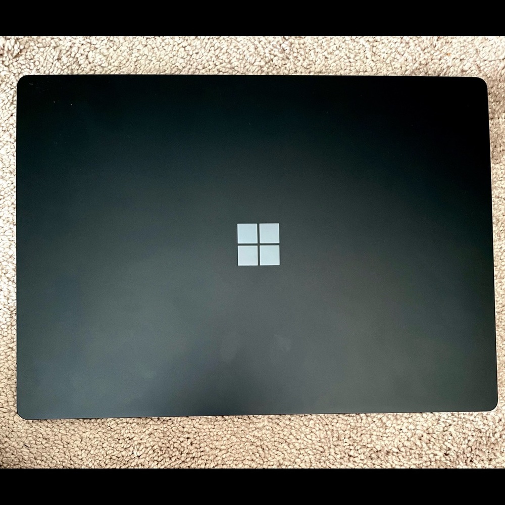 Microsoft surface 4 NEW